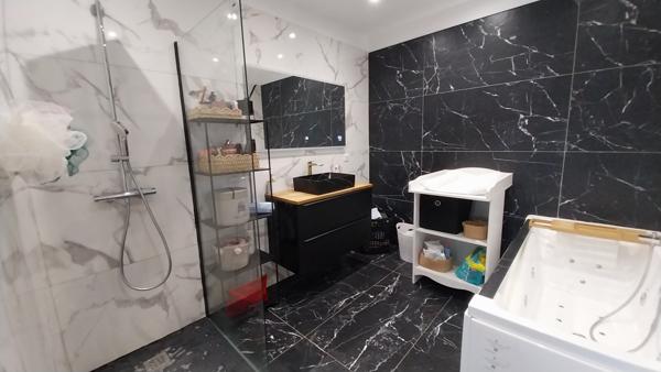 Flassans-sur-Issole (83340) Villa récente de plain pied 2022 sur les hauteurs de Flassans sur Issole