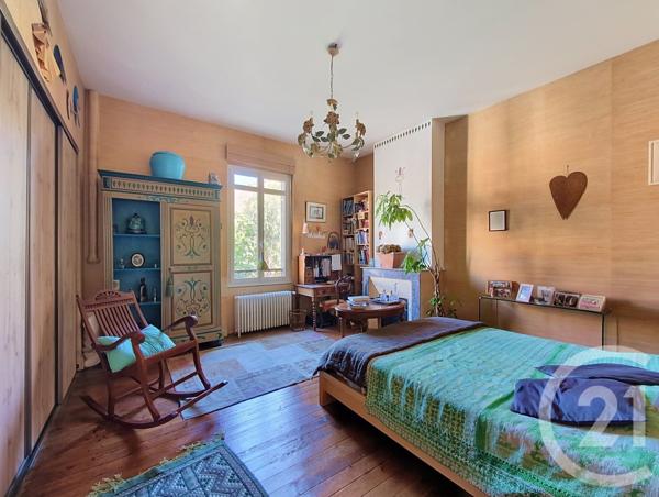 Maison à vendre  4 pièces - 136 m 2   BORDEAUX  - 33