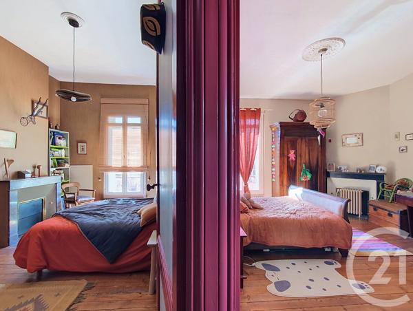 Maison à vendre  4 pièces - 136 m 2   BORDEAUX  - 33