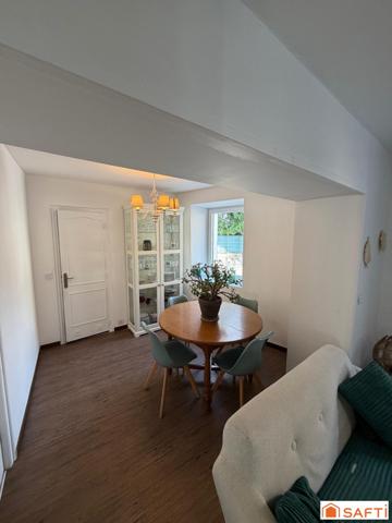 Appartement type 5 rénové en 2023 dans un quartier calme à proximité de toute commodité.