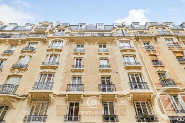 Appartement à vendre  2 pièces - 41,40 m2 PARIS - 75015