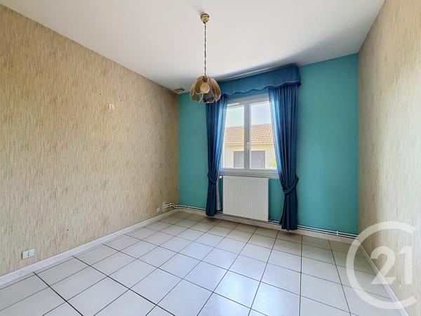 Maison à vendre  4 pièces - 101,62 m 2   MONTPON MENESTEROL  - 24