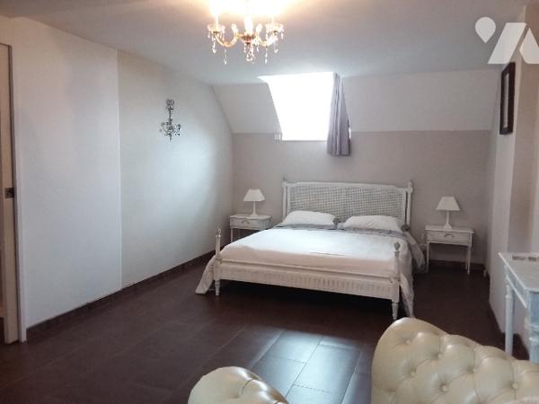 AUTHENTIQUE ANCIENNE FERME EN PIERRE DE PAYS, A 5 MNS DE CONTRES