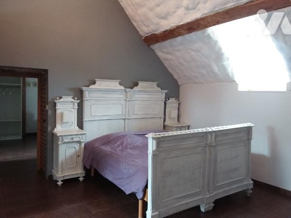 AUTHENTIQUE ANCIENNE FERME EN PIERRE DE PAYS, A 5 MNS DE CONTRES