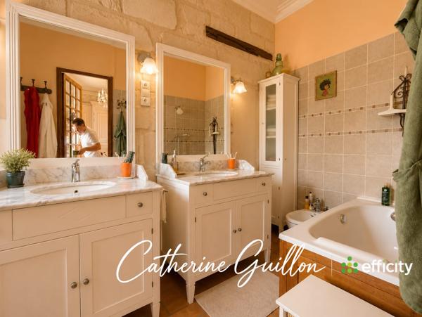 Maison
         18 pièces
        - 560 m² Bien prestige 4 100 000 € *