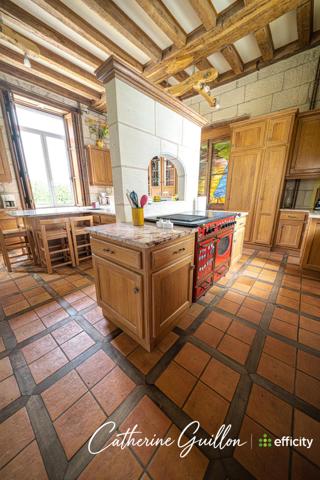 Maison
         18 pièces
        - 560 m² Bien prestige 4 100 000 € *
