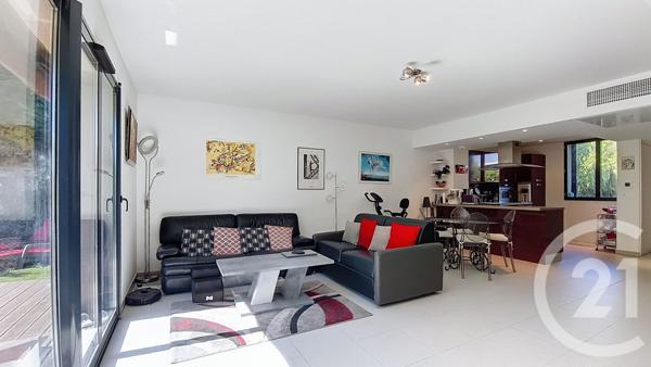 Maison à vendre  4 pièces - 93,17 m2 ANTIBES - 06