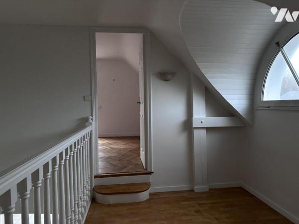 A VENDRE VANNES SUD - BELLE MAISON DE 1994 - PROCHE SENTIERS COTIERS