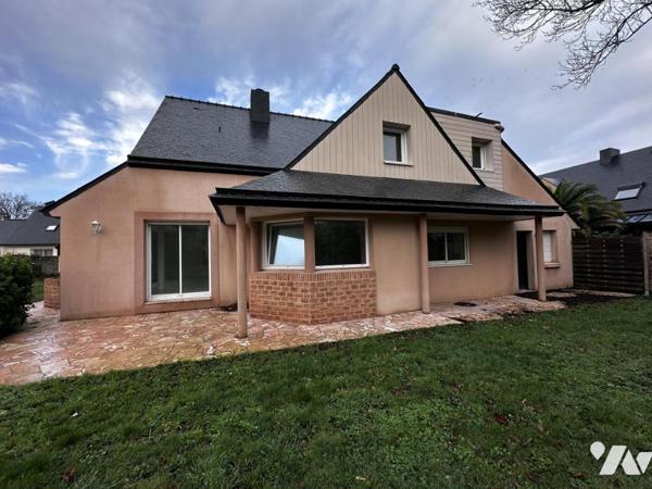 A VENDRE VANNES SUD - BELLE MAISON DE 1994 - PROCHE SENTIERS COTIERS