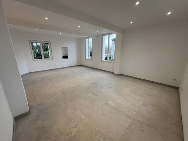 Maison à vendre |  Sireuil |  5 pièces | 132 m²