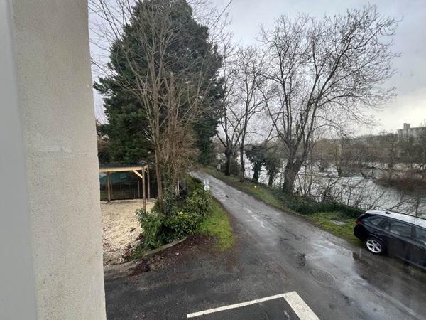 Maison à vendre |  Sireuil |  5 pièces | 132 m²