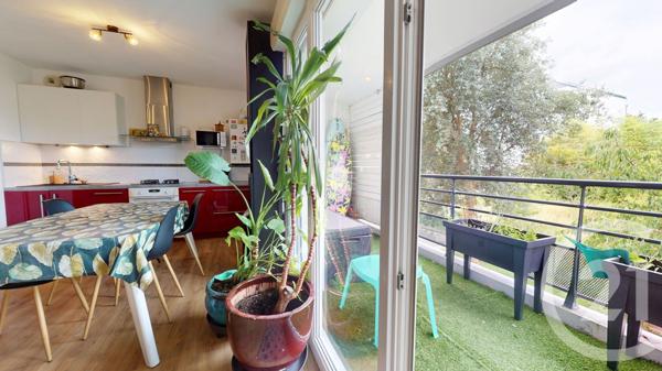 Appartement T3 à vendre  3 pièces - 65,43 m 2   TARNOS  - 40