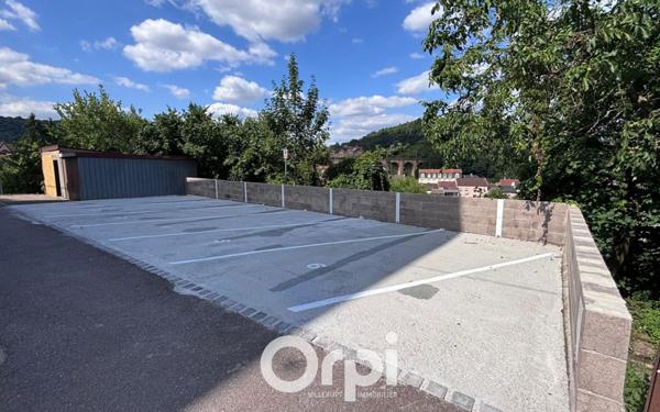 Stationnement à louer    Knutange