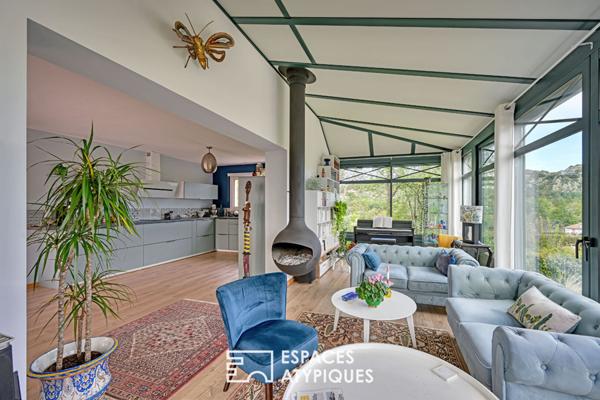 Lumineuse villa de plain-pied avec panorama grandiose