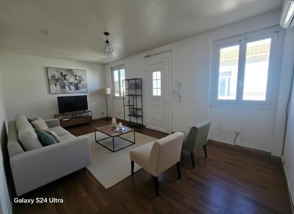 Appartement T3  de 57 m² environ au RDC avec  terrasse & jardin privatif  + cave