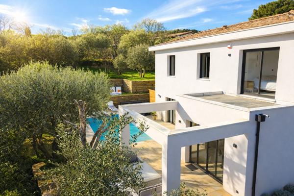 Chateau gombert (13013) MAISON CONTEMPORAINE DE 2021 - GARANTIE DECENNALE - PISCINE - PRESTATIONS RAFFINEES