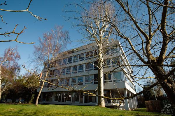 Appartement Rueil Malmaison 5 pièce(s) 105.56 m2 €695 000 ** - Référence 19821