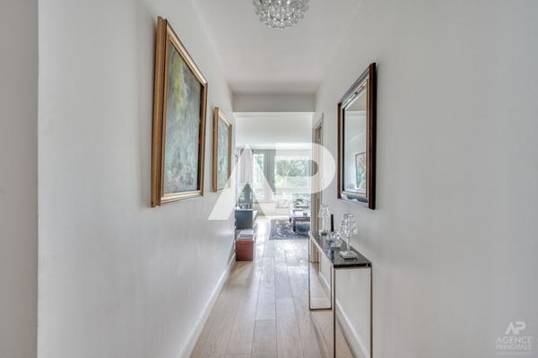 Appartement Rueil Malmaison 5 pièce(s) 105.56 m2 €695 000 ** - Référence 19821