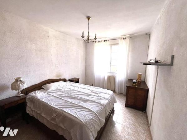 Villa traditionnelle dans quartier paisible
