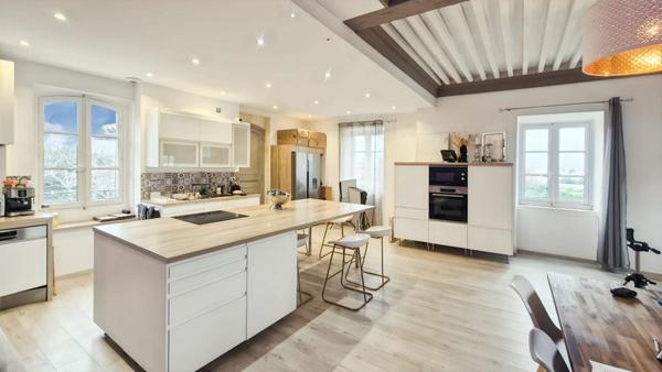 Appartement Avignon avec terrasse 5 pièce(s)     399  000