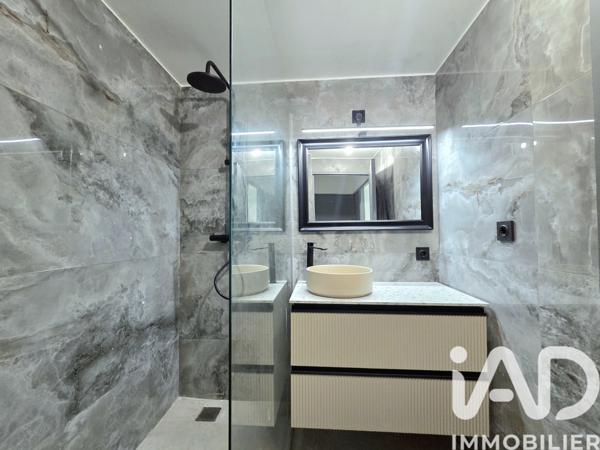 Appartement à vendre 3 pièces 62 m² Nîmes