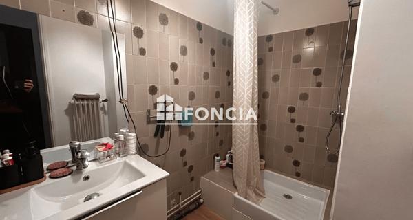 À vendre Appartement 2 pièces 49 m² - Marseille 13010