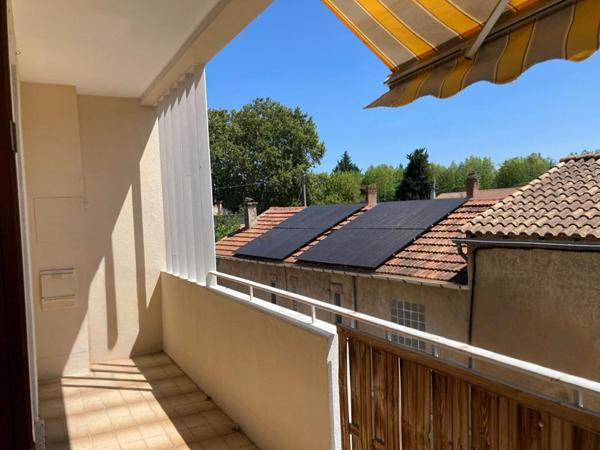 Appartement Avignon 3 pièce(s), 2 chambres, balcon, garage, cellier