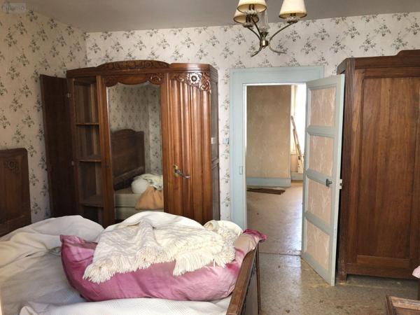 Maison à restaurer à vendre à Issoudun dans l'Indre (36100), ref : 11813/1454