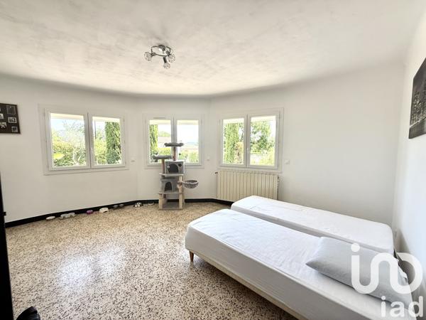 Maison à vendre 5 pièces 129 m² Laudun-l'Ardoise