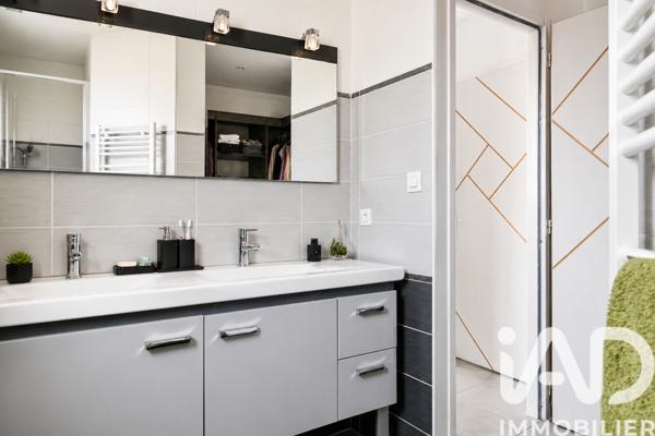 Maison à vendre 4 pièces 120 m² Aubagne