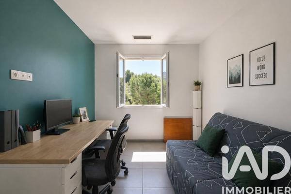 Maison à vendre 4 pièces 120 m² Aubagne