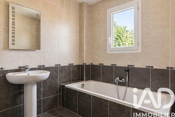 Maison à vendre 4 pièces 120 m² Aubagne