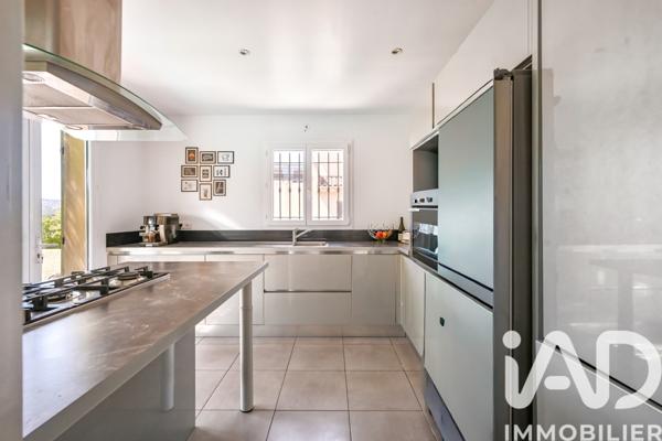 Maison à vendre 4 pièces 120 m² Aubagne