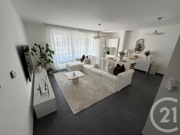 Appartement F3 à vendre  3 pièces - 68,70 m 2   METZ  - 57