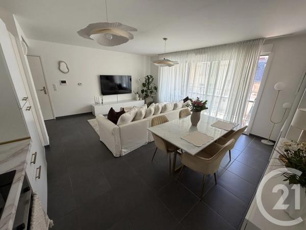 Appartement F3 à vendre  3 pièces - 68,70 m 2   METZ  - 57
