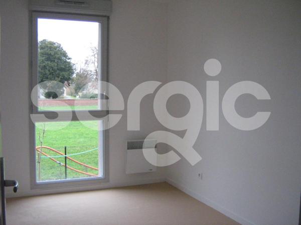 Location 3 Pieces 62 80090 Amiens 25 1102 01 0221