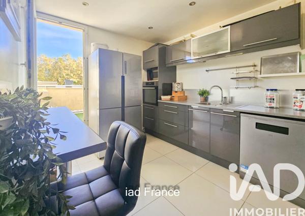 Appartement à vendre 4 pièces 78 m² Maurepas