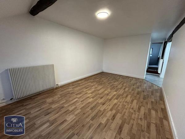 Appartement à louer 1 pièce 32.42m²