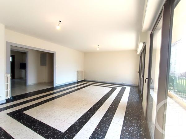 Appartement F3 à vendre  4 pièces - 77,76 m2 TARBES - 65