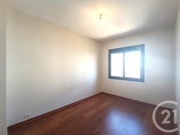 Appartement F3 à vendre  4 pièces - 77,76 m2 TARBES - 65