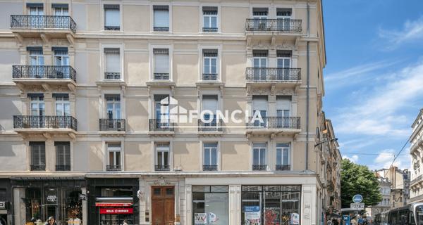 À vendre Appartement 5 pièces 134 m² - Grenoble 38000