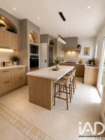 Maison à vendre 9 pièces 270 m² Bernis