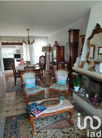 Maison de ville 6 pièces de 124 m² à Moulins-lès-Metz (57160)