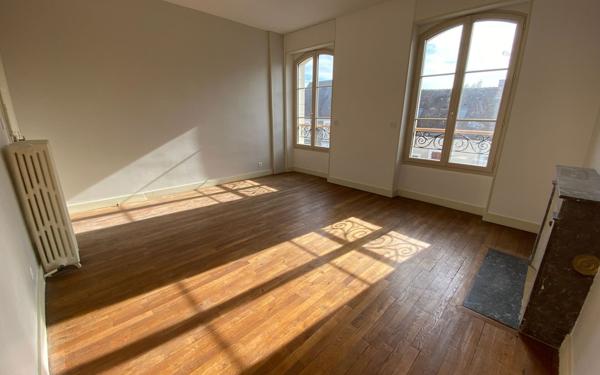 Maison à louer    5 pièces • 91,40 m2 Berd'huis