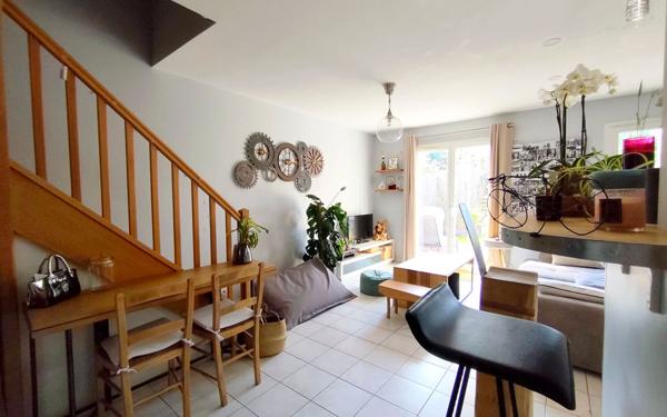 Appartement à vendre    3 pièces • 53 m2 Mézières-sur-Seine