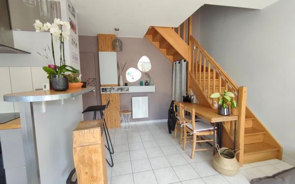 Appartement à vendre    3 pièces • 53 m2 Mézières-sur-Seine