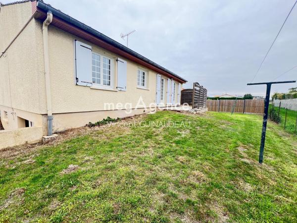 Maison à SAINT-CHRISTOPHE-DU-BOIS, 49280 - 4 pièces 93m²