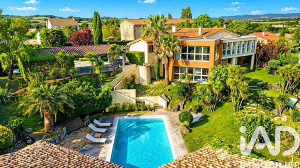 Maison à vendre 10 pièces 350 m² Cazilhac