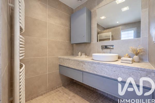 Maison à vendre 10 pièces 350 m² Cazilhac