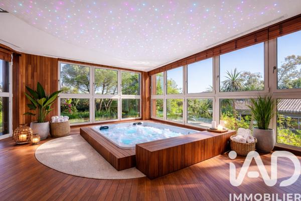 Maison à vendre 10 pièces 350 m² Cazilhac